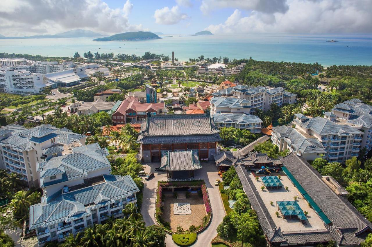 La Floret Villas Yalong Bay Sanya Luoyushangcun Экстерьер фото