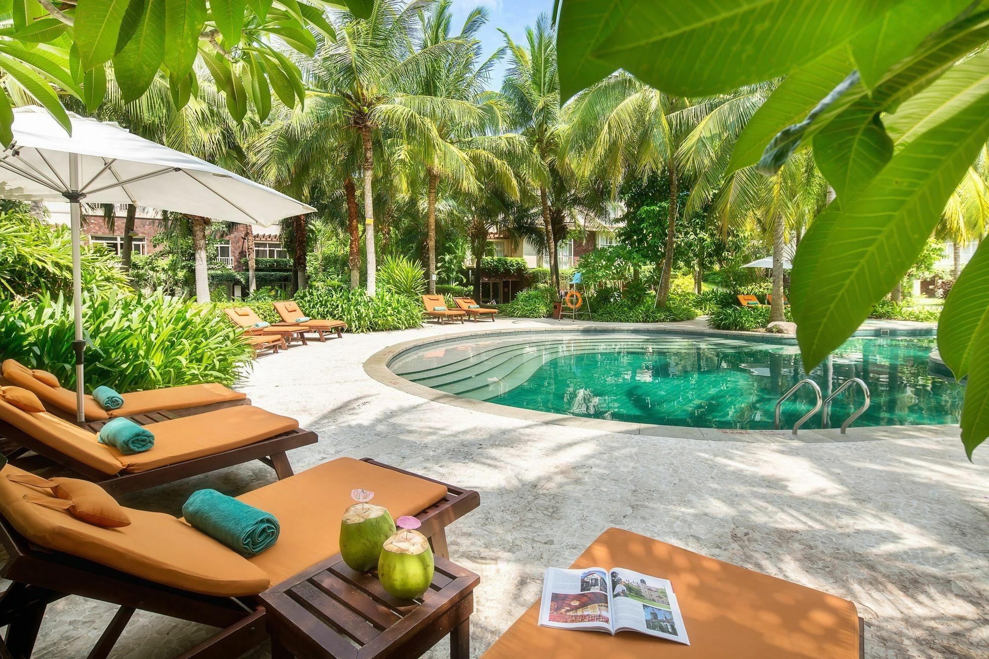 La Floret Villas Yalong Bay Sanya Luoyushangcun Экстерьер фото